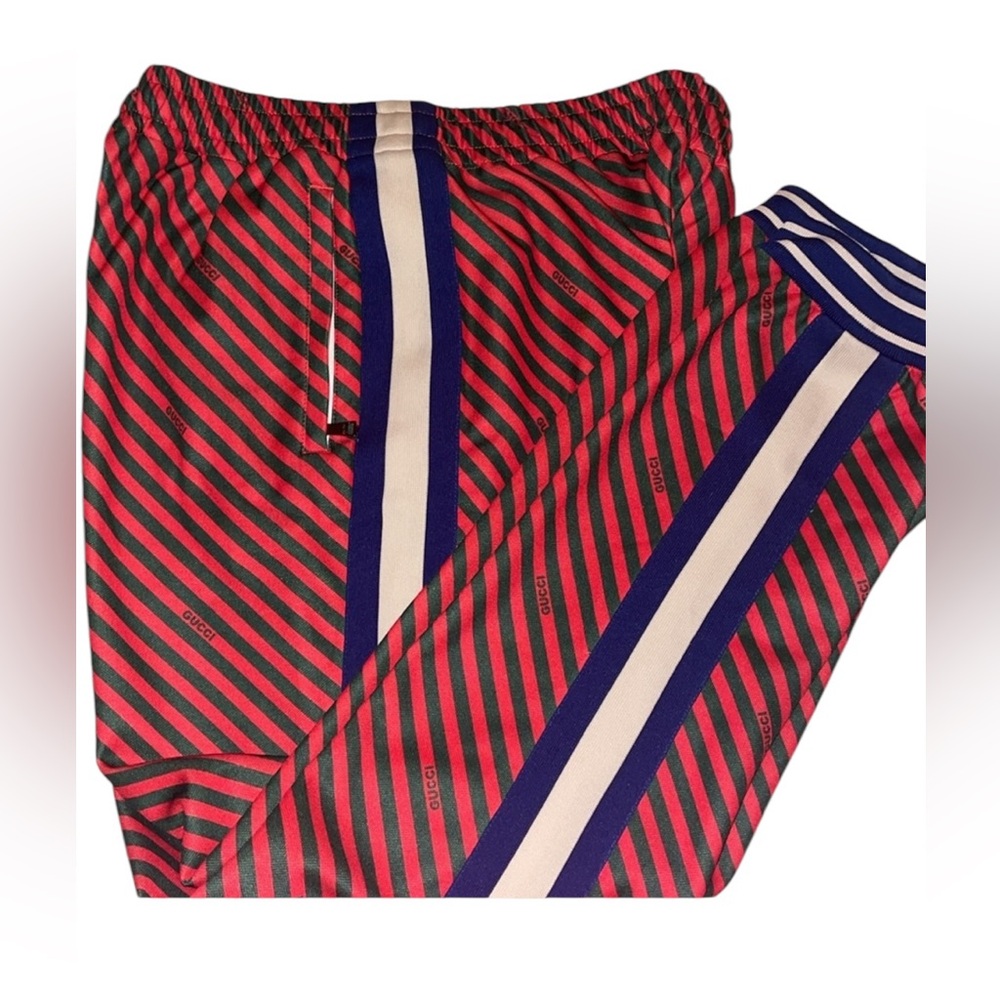 Gucci joggers NWT
